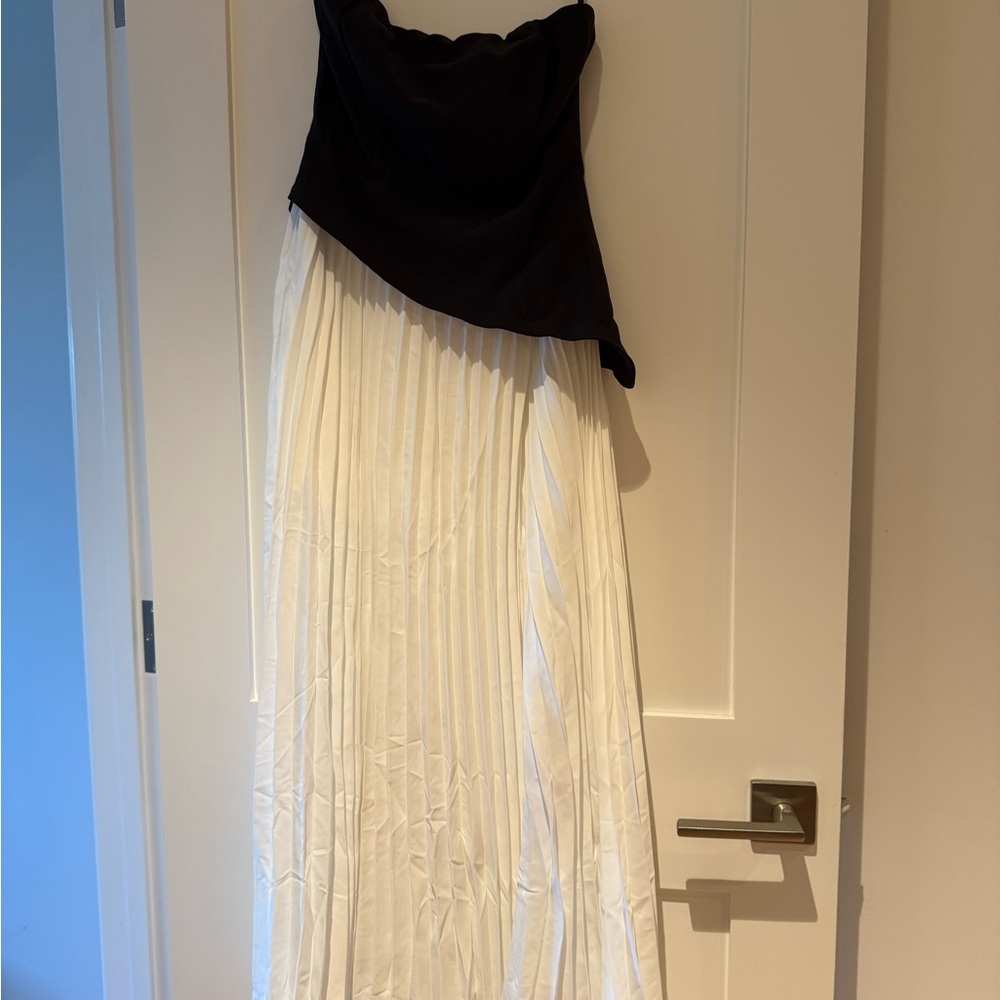 Commense Black and White Maxi Dress